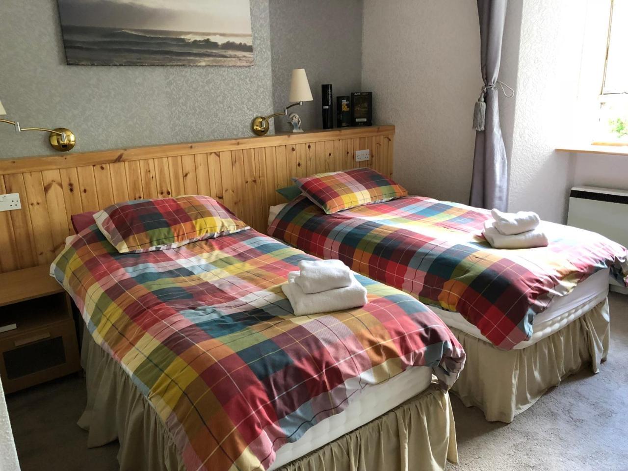 Отель Port Askaig Hotel Port Askaig
